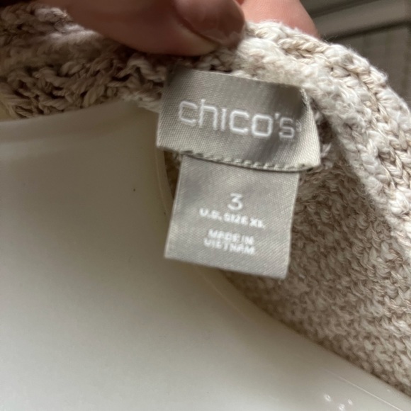NWOT Chico’s Oatmeal Sweater - Picture 5 of 5